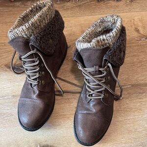 Cliffs by WHITE MOUNTAIN Brown Knit Cuff Combat Boots